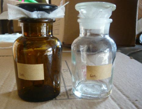 实验室试剂瓶无菌瓶 厂家直销   产品介绍:    供应化工试剂瓶 实验室